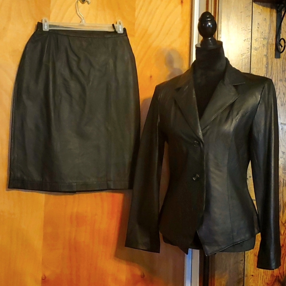 Fashion Elements black leather 2pc suit sz 8 NWT